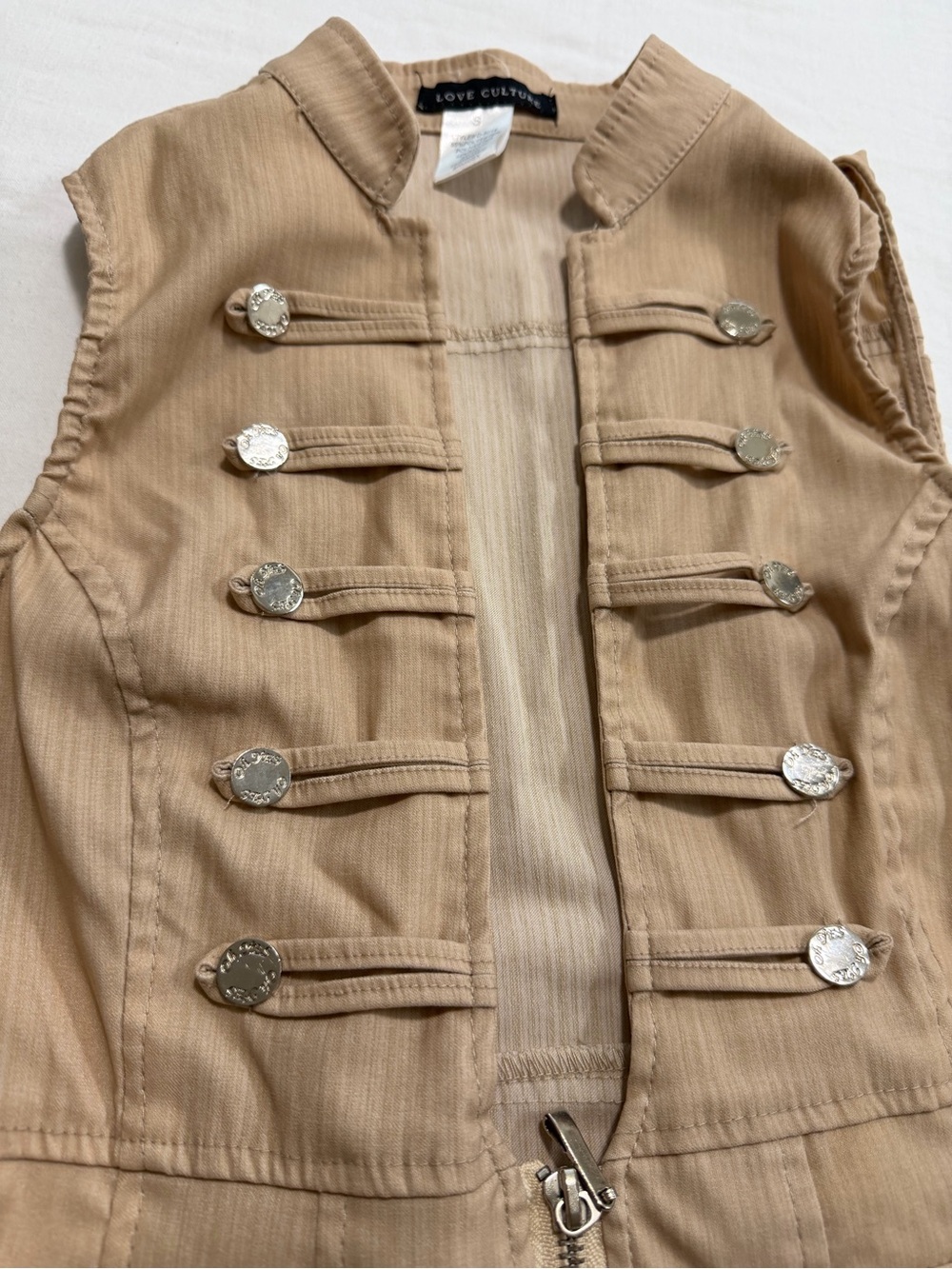 SOLD ๐๐๐ - Picture 2 of 4